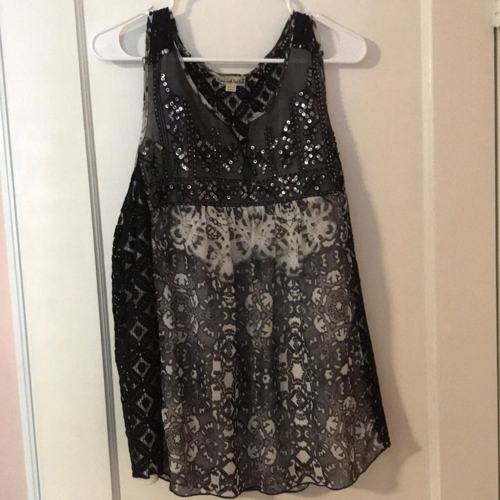 Textury flowy top